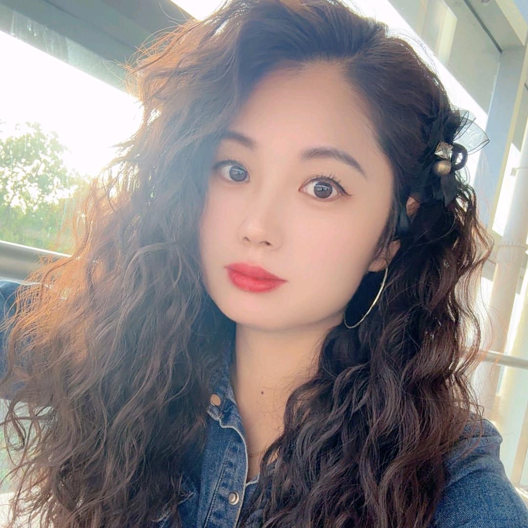 冰玉（是冰玉呀）