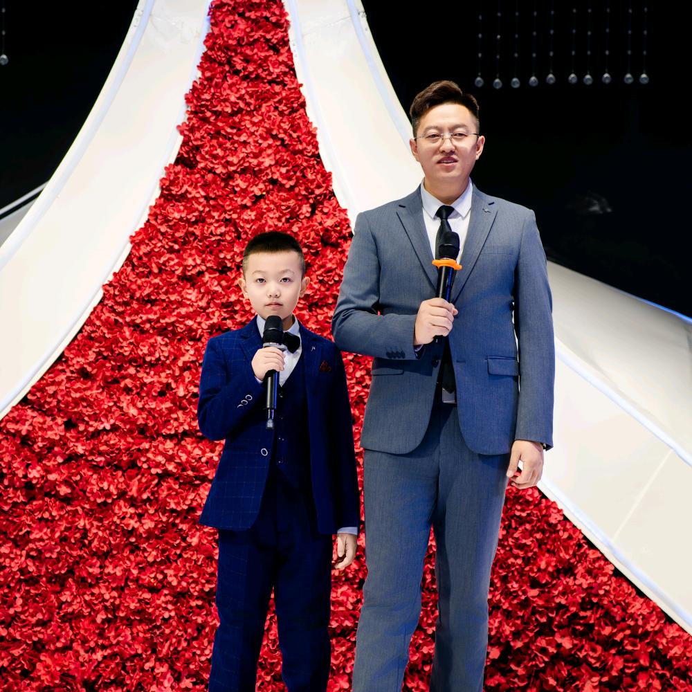 125团王子婚庆