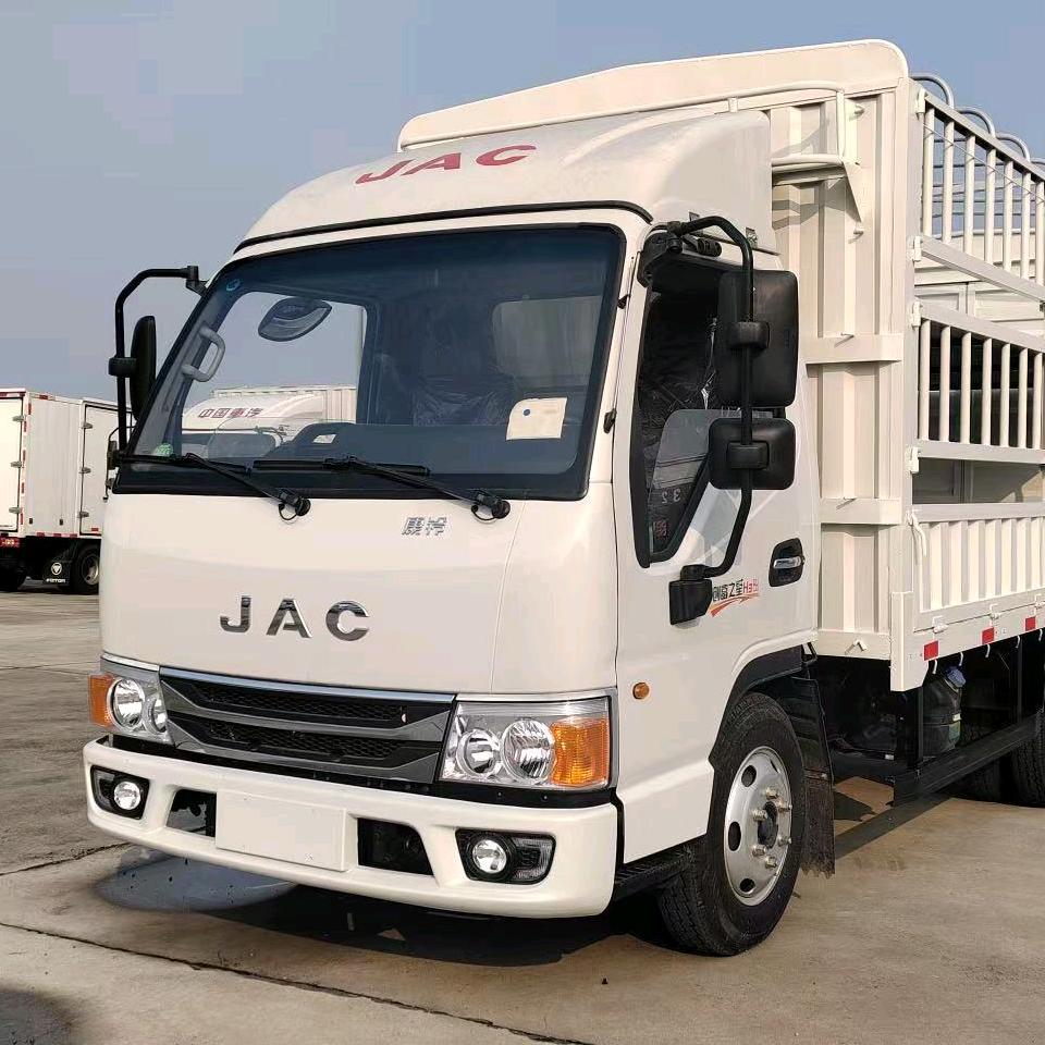 汉川货运3米8高栏货车谢师傅