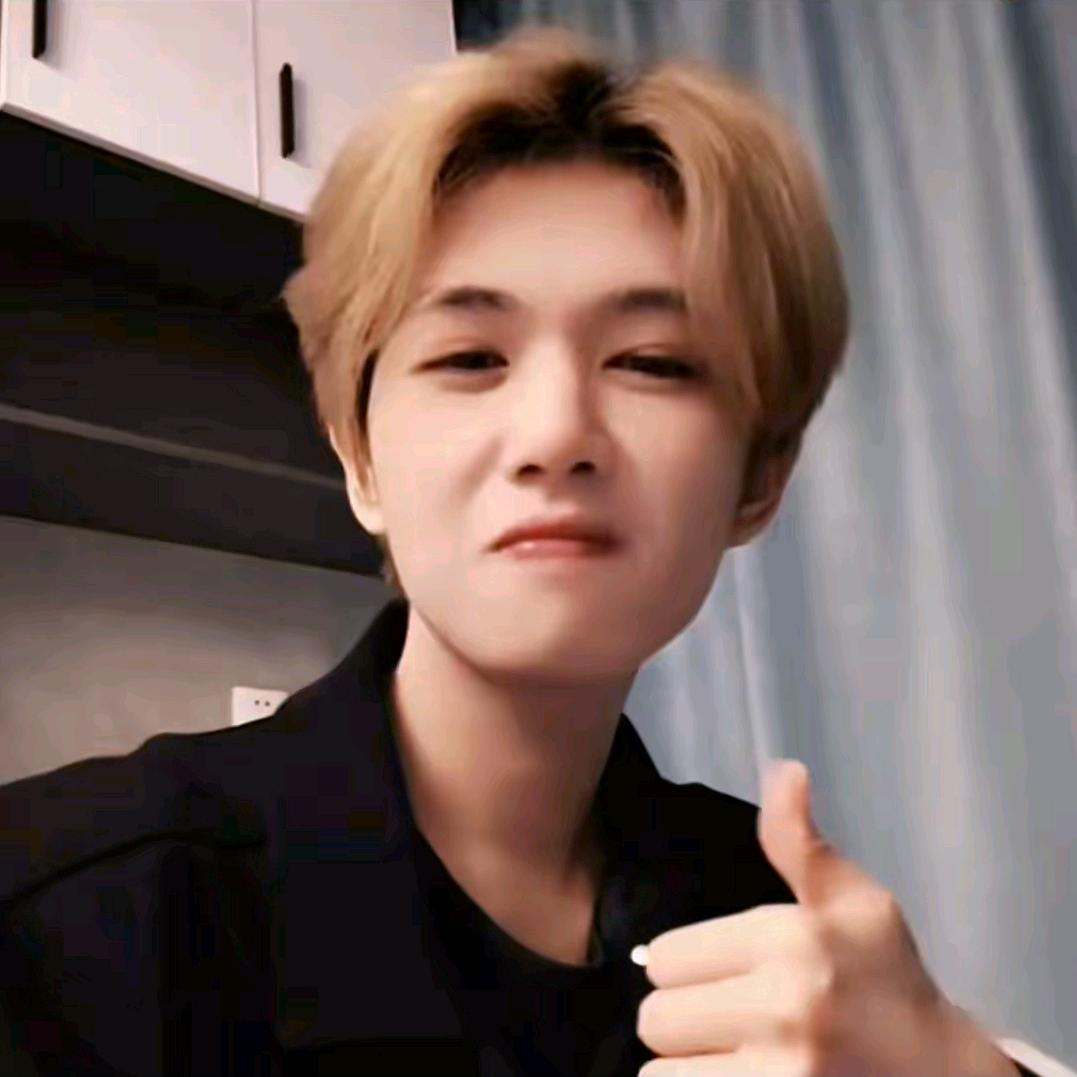 凌达乐的小卖铺