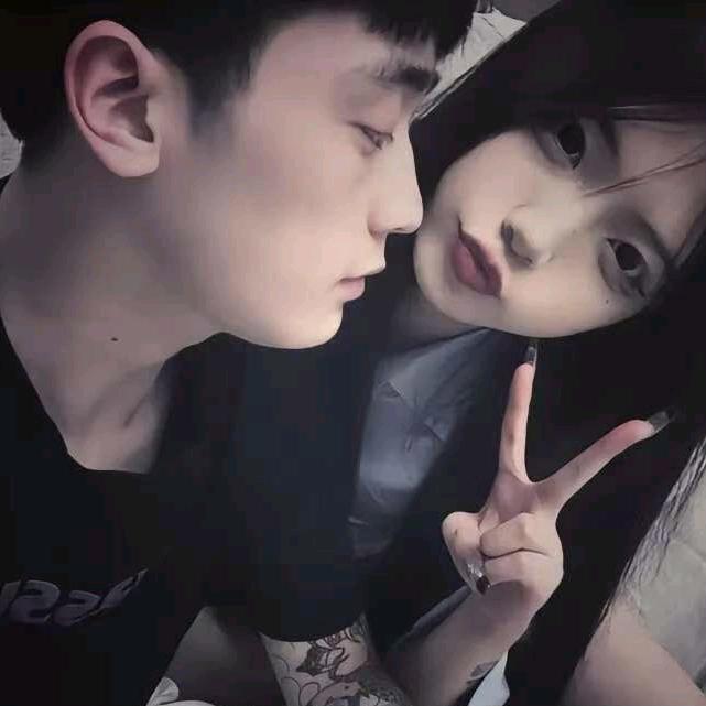 ꫛ℘℘ꫀꪄꪶ&   LZ""