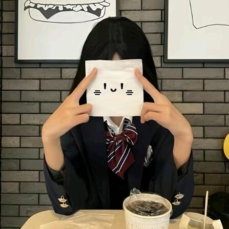 所遇小霜