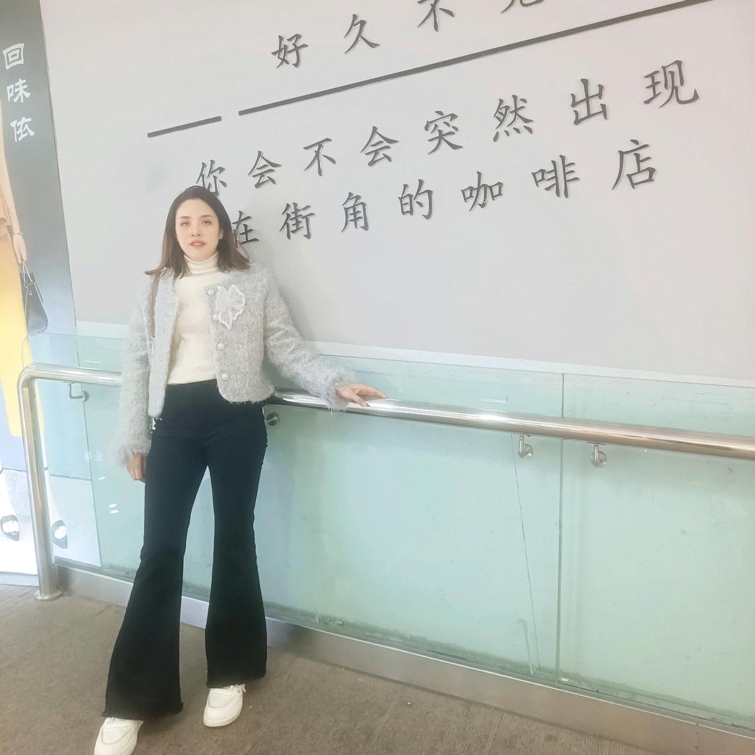从此没了快乐,只有一身伤
