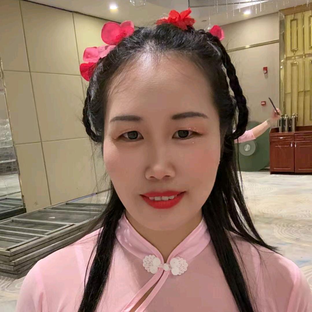 莉莉百货每天早上7：00