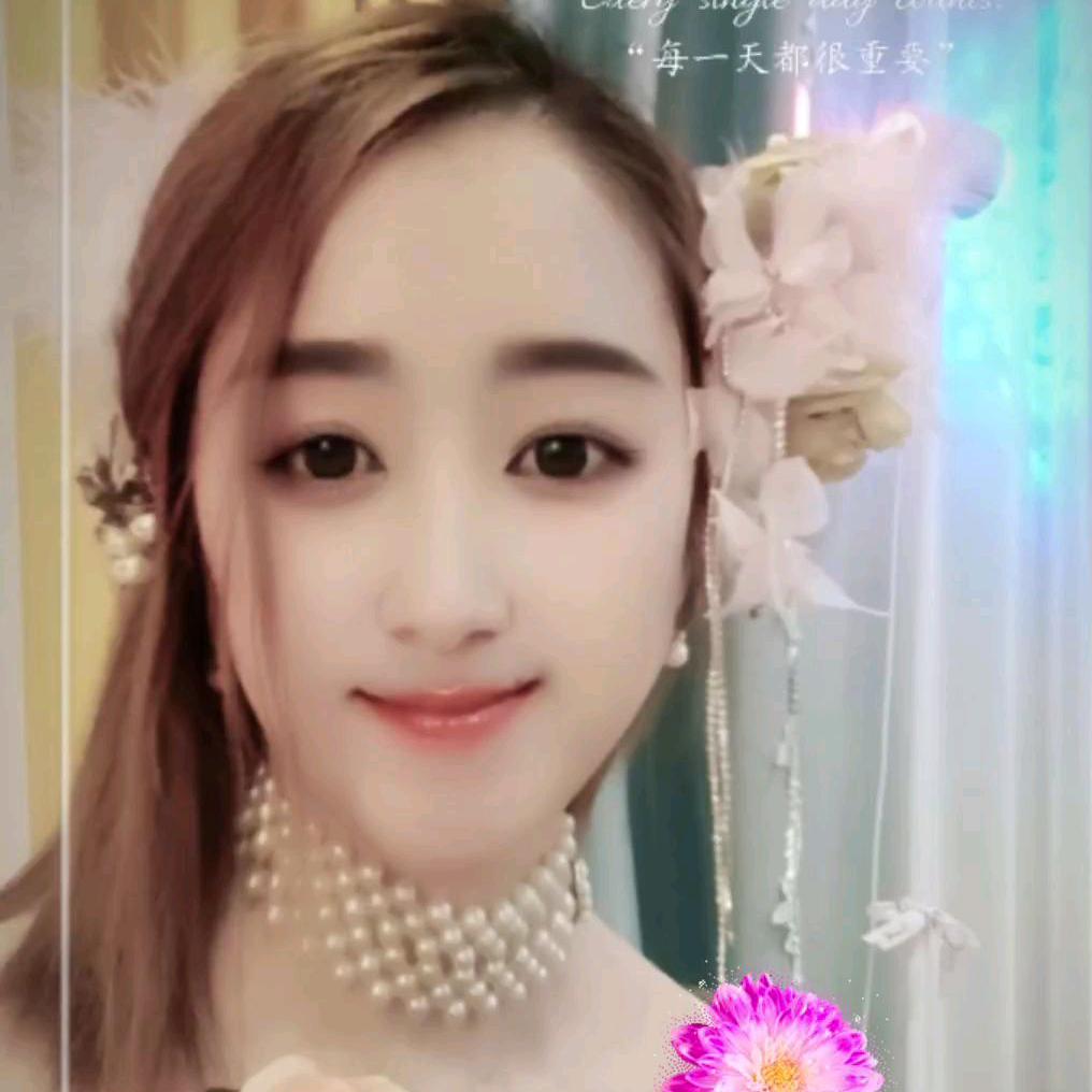 黄蓉🎤晚上18:10开播