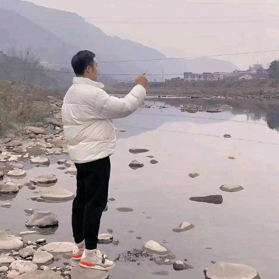 宇通轻卡先锋