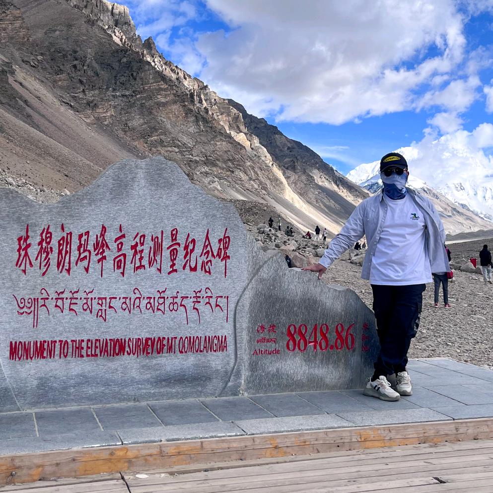 不会飞的吴大爺