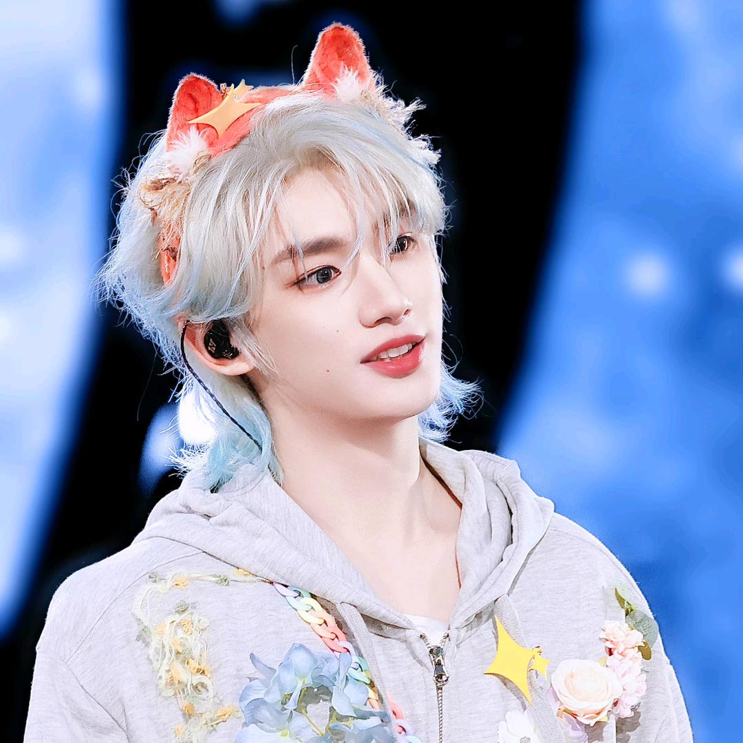 花开半夏ᵈᙆ💫