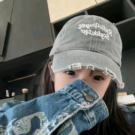 怡怡大王👑