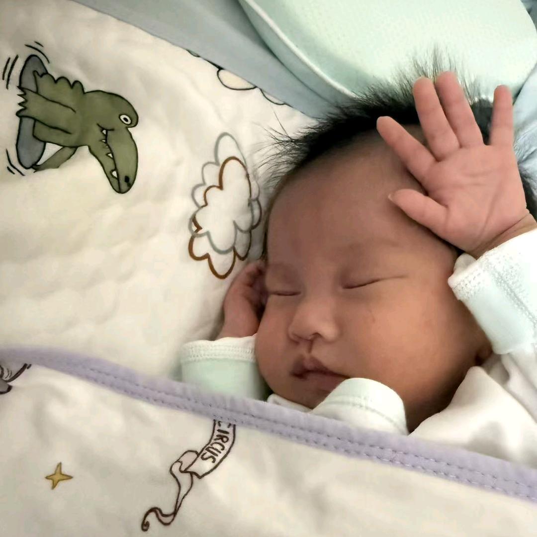 ⁽⁽ଘ( ˙꒳˙ )ଓ