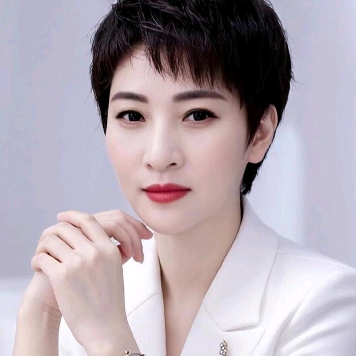 董姐