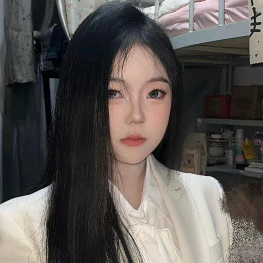 陆晚忱（chén）