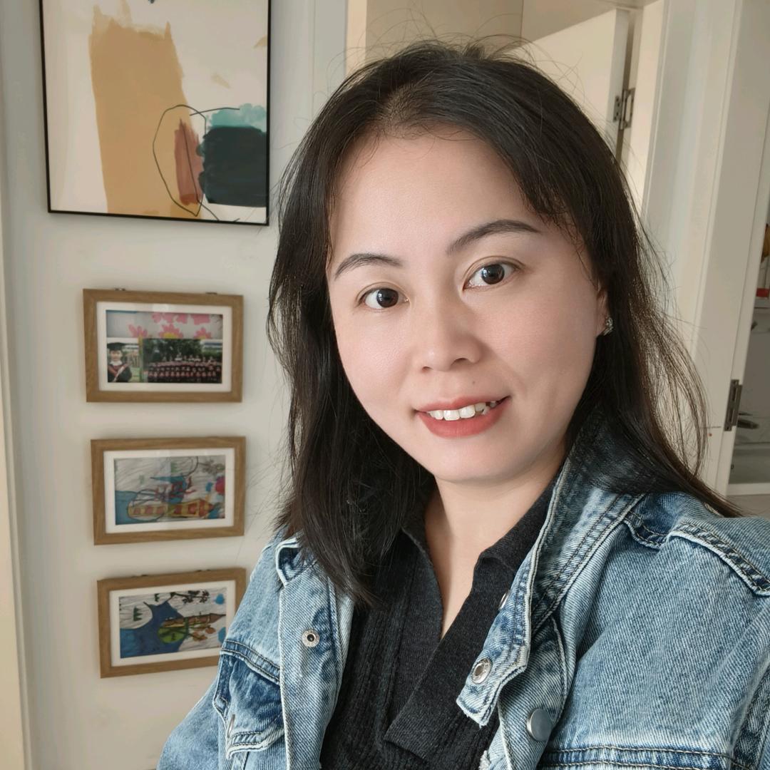 长沙同城一家新能源汽车