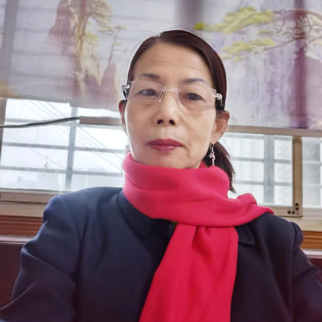 阿英姐，早上7点37分开播，