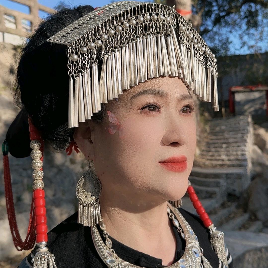 爱唱歌的萍姐
