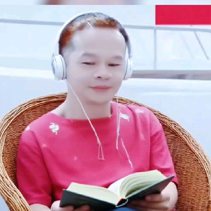 金德（喜欢唱歌，书法的广西人）