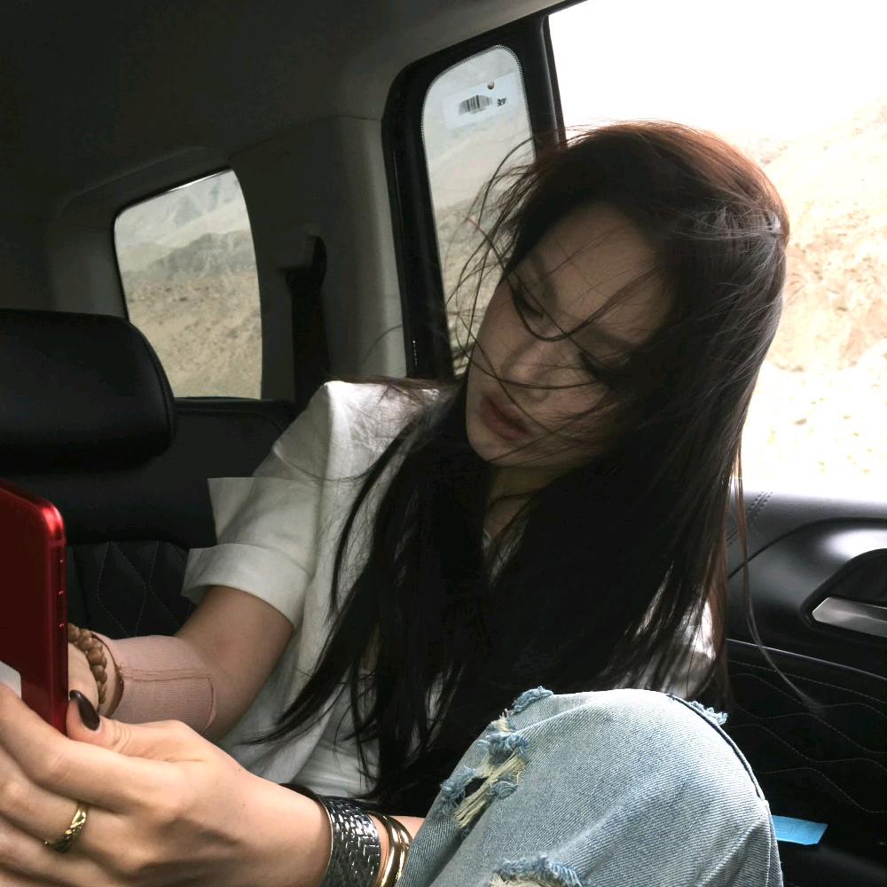 摆烂小鱼