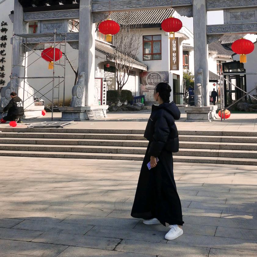 爱跳💃的(琳)