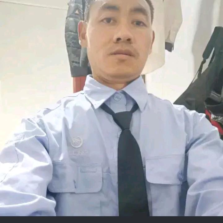 郑显明（正能量）网红段子主播尊师鞋郎哥
