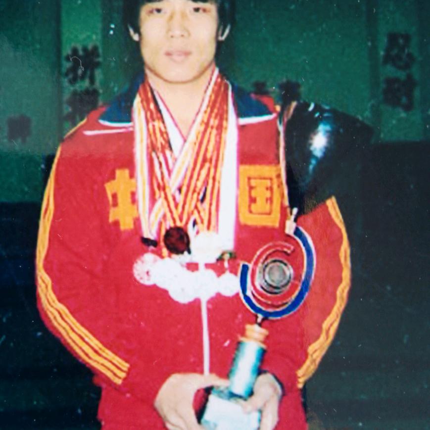 立唯柔道邢教练