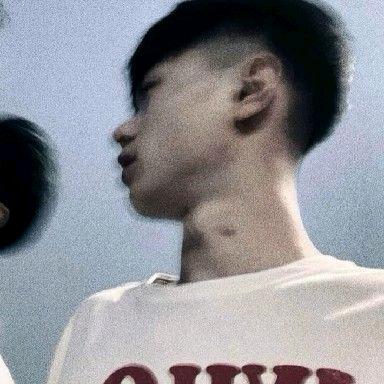 出了名的拽