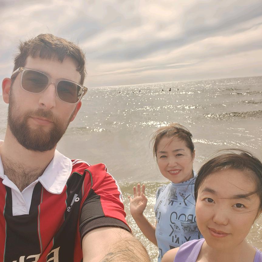 杨萍