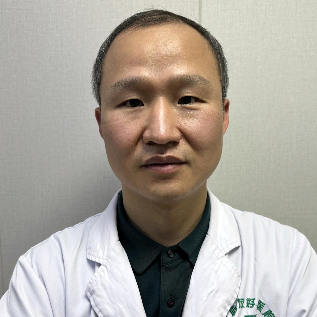 王伟辉(男科整形）