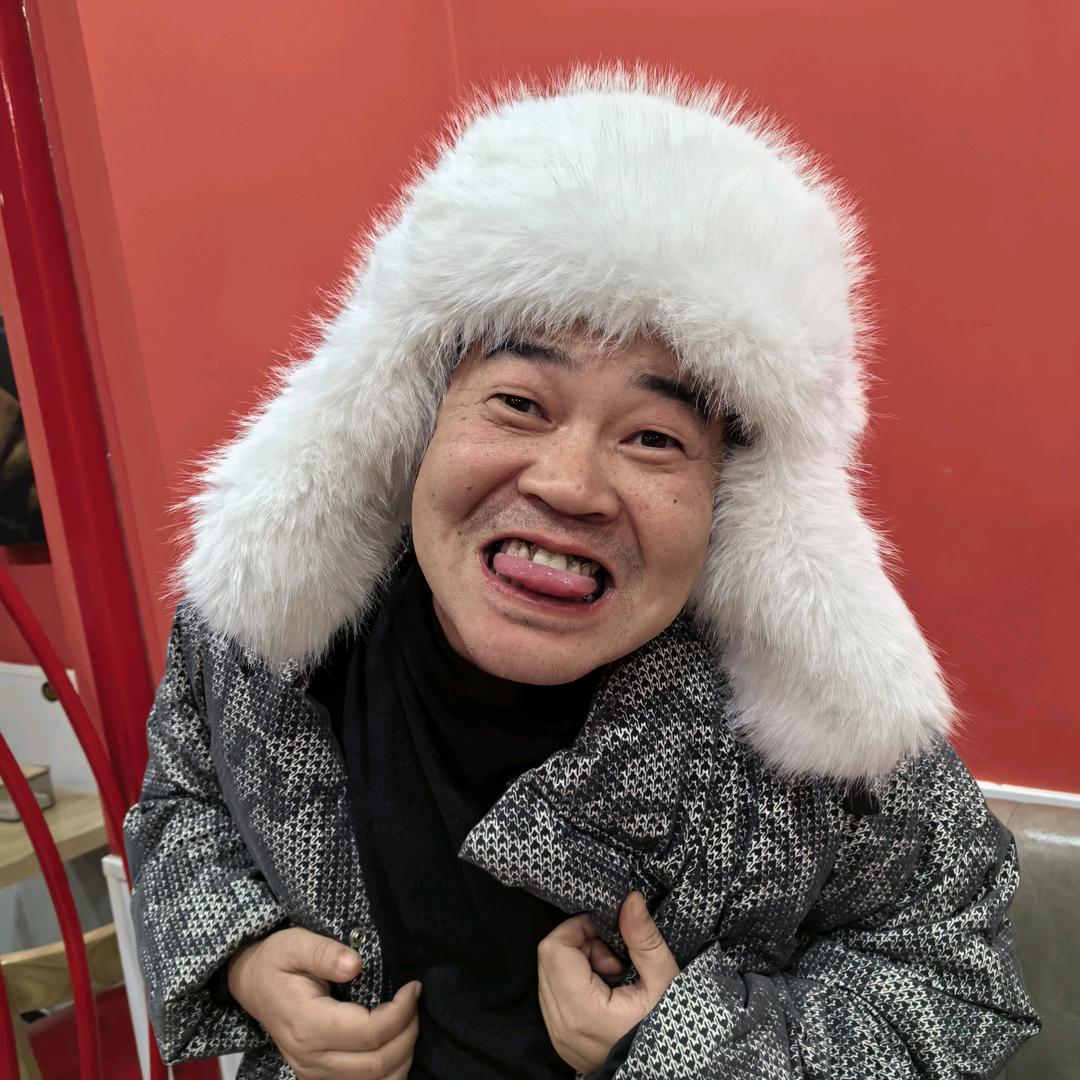 老牛爱溜达