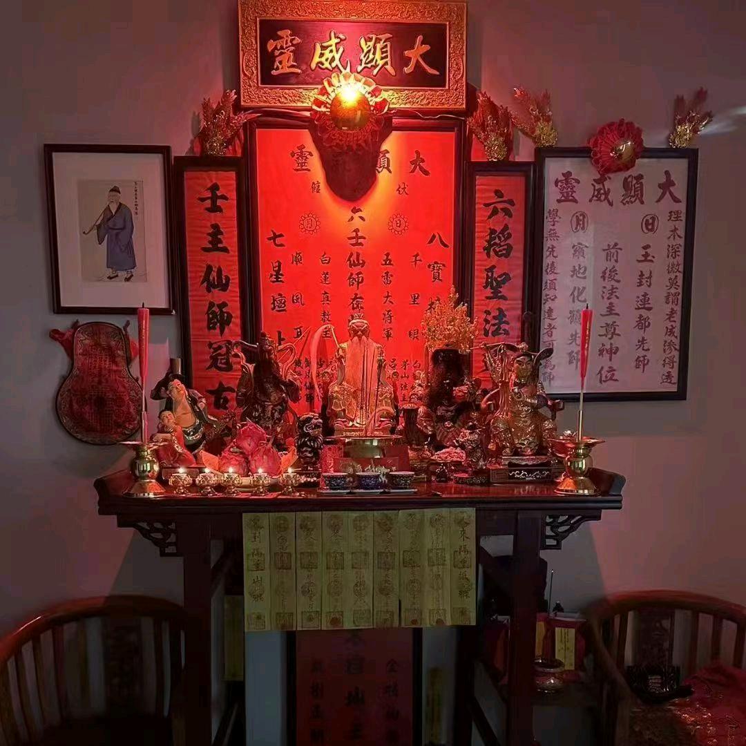 法行师弟。