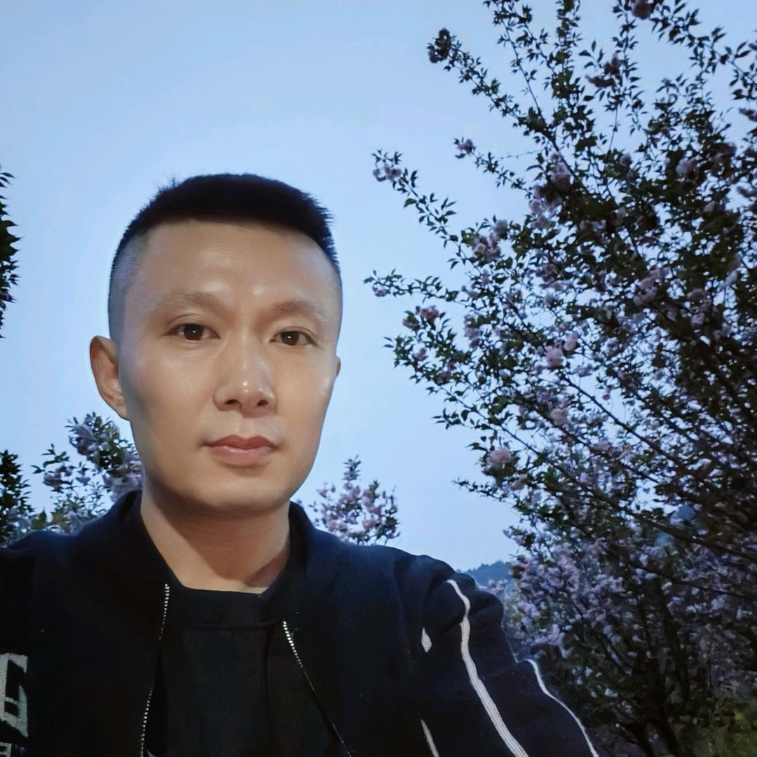 小龚（8464）