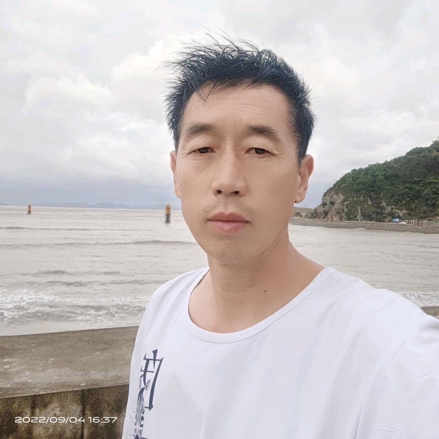 ☘️杯中烈酒敬余生💖