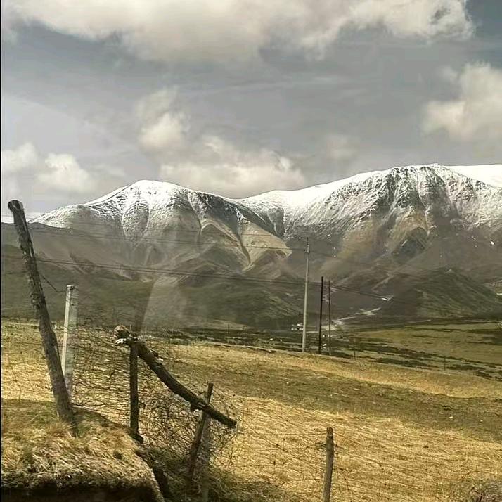 雾里看花水中望月