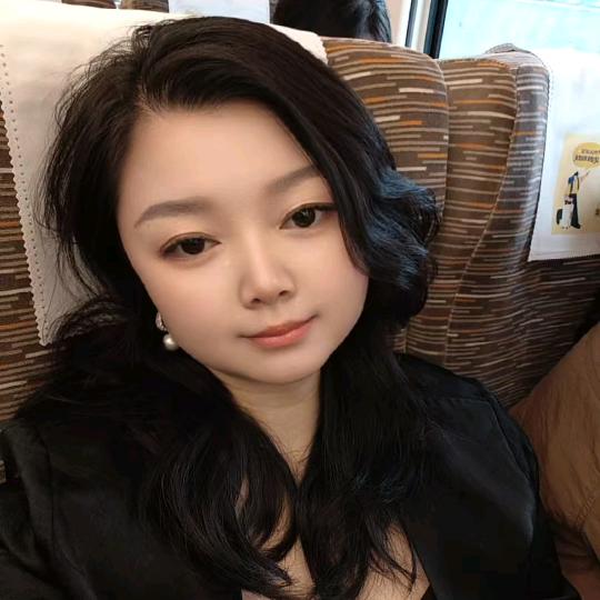 爱养发的丹妮