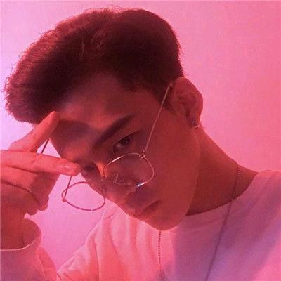 骑着蜗牛@看世界