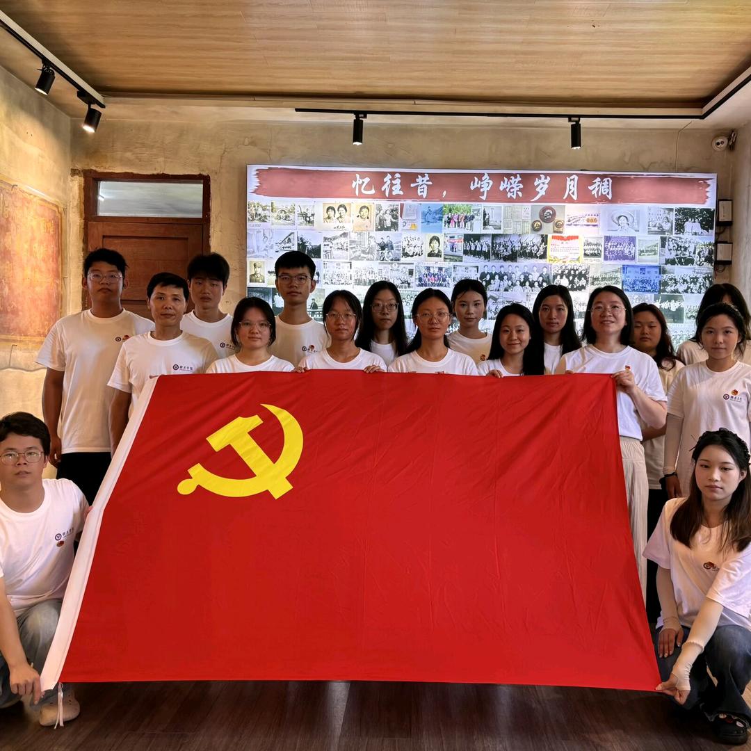 赣东学院经管“文遗青韵”社会实践队