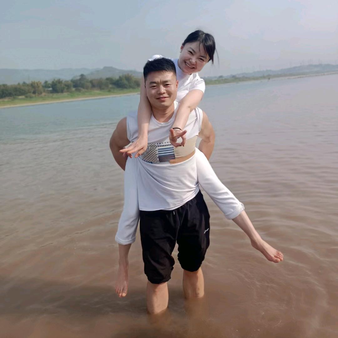 犀牛哥