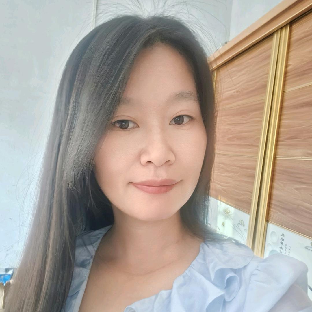 阳光明媚