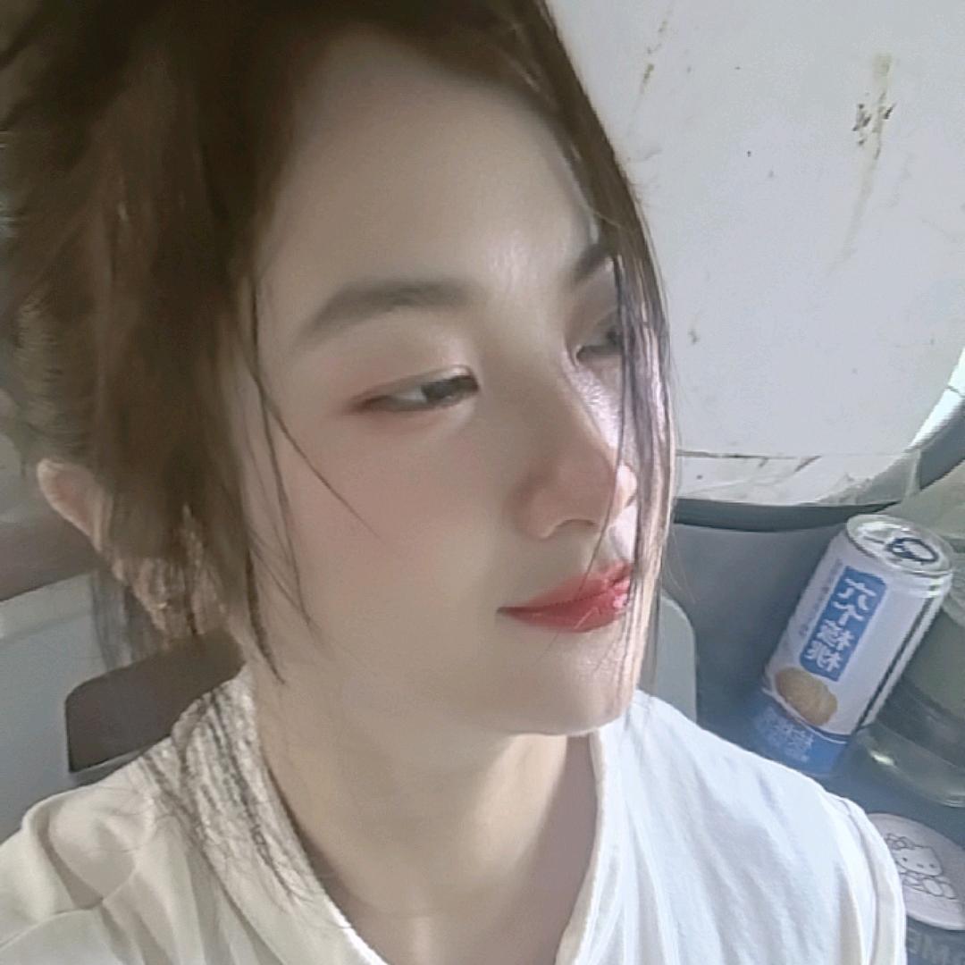 微微一笑很倾城