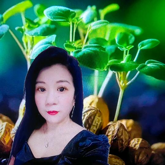 许榆聆，单亲妈妈