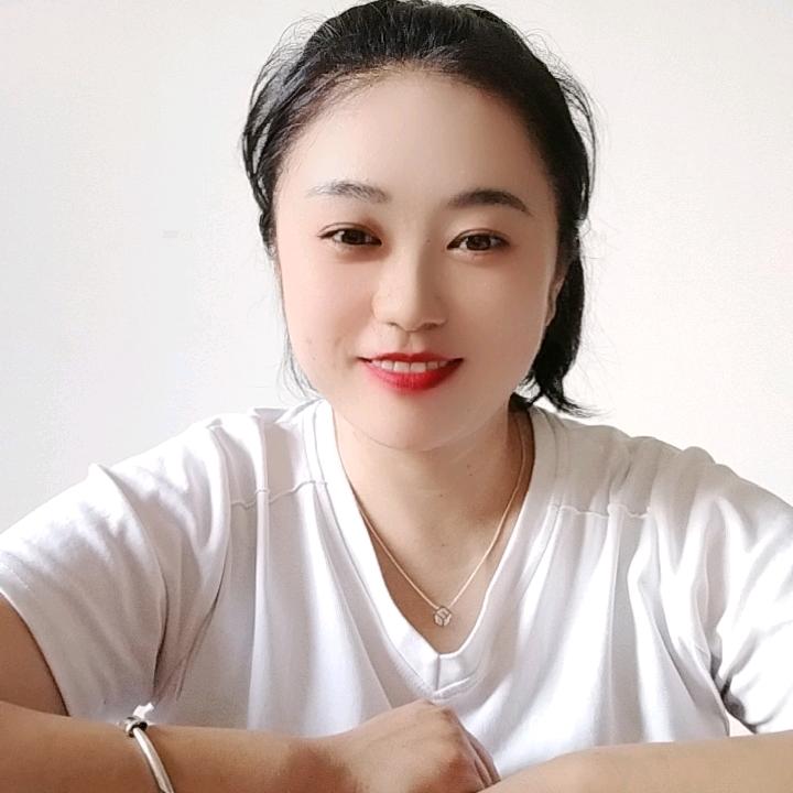 驾校理论老师👩🏻‍🏫上弦月