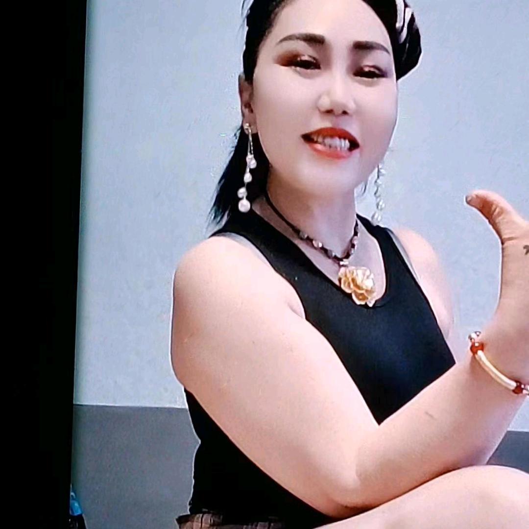 单身美女