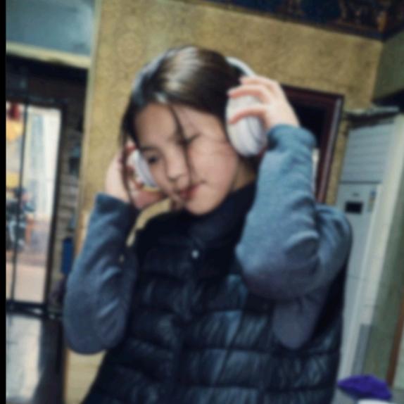 སྒྲོལ་༄དཀར།