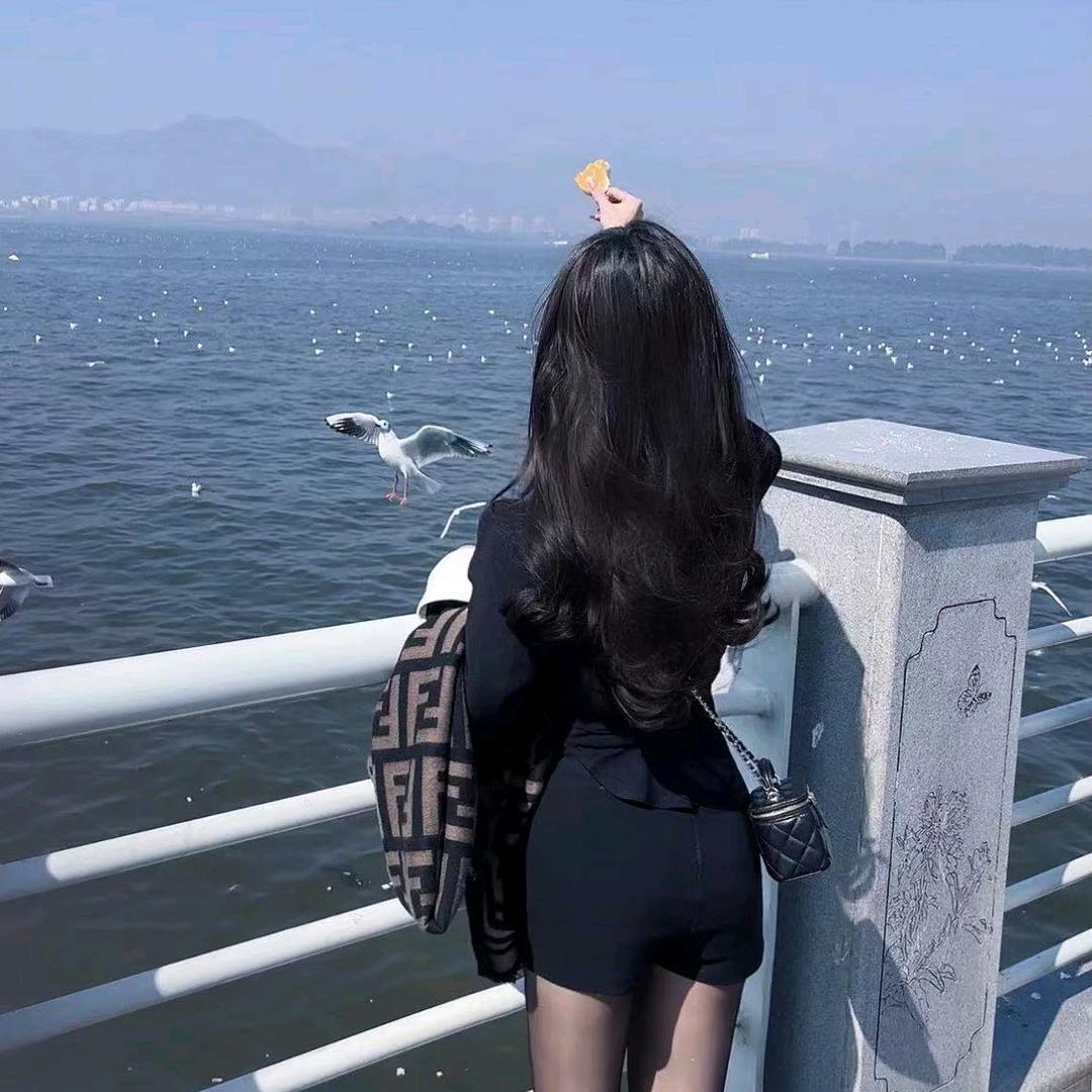 小手冰凉