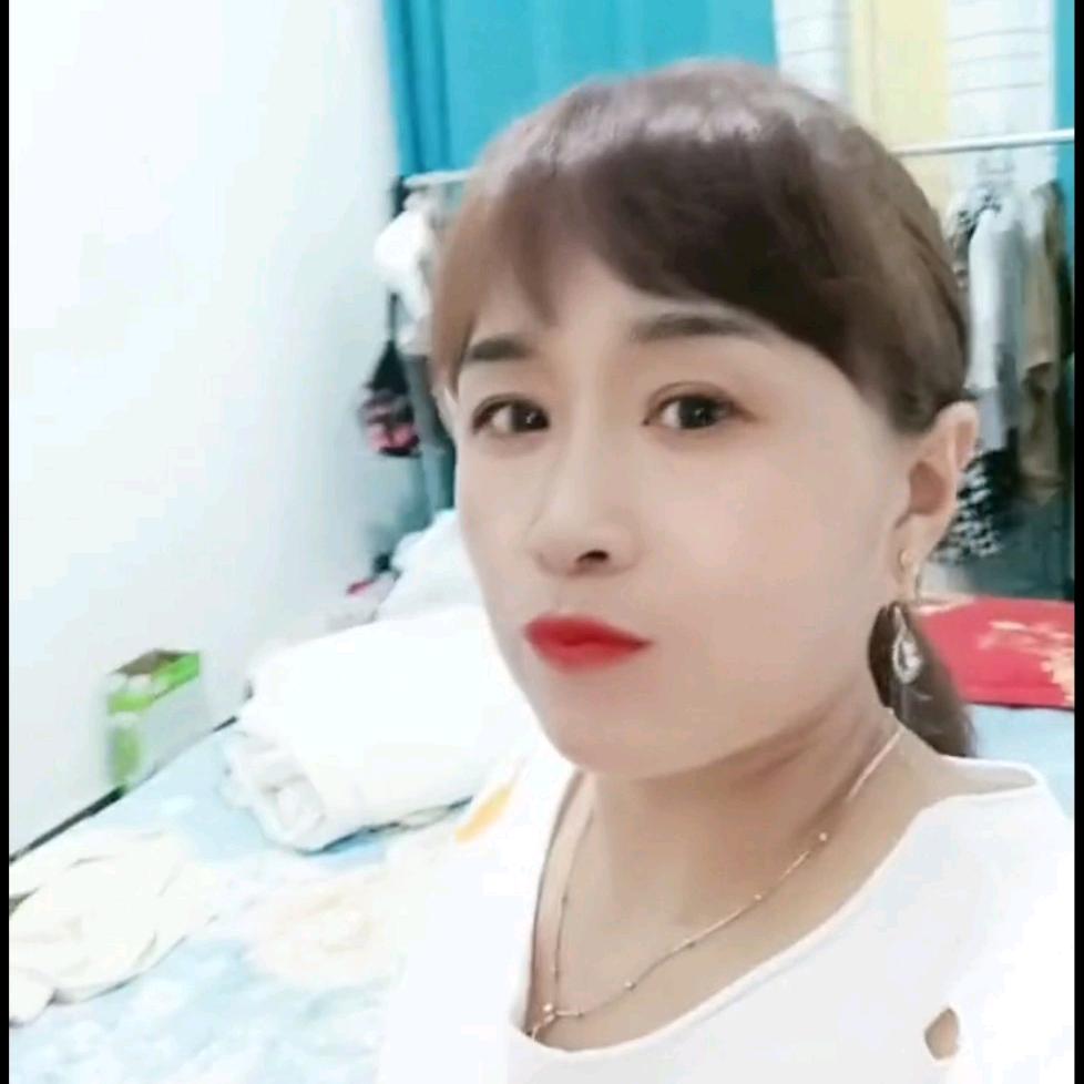 玲玲姐（晚上21:10首播）