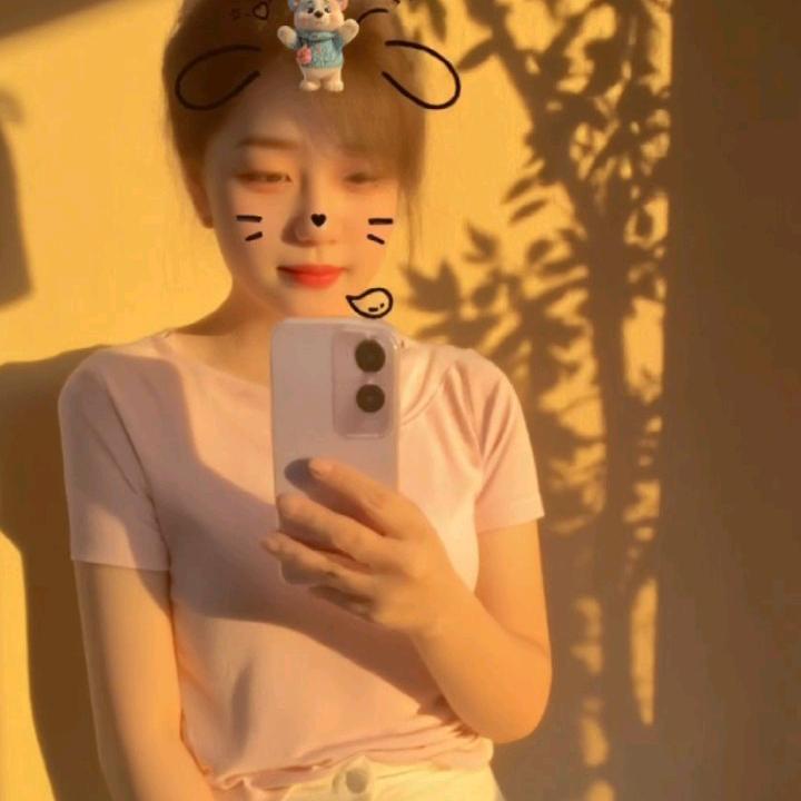 跕起脚尖，接近阳光