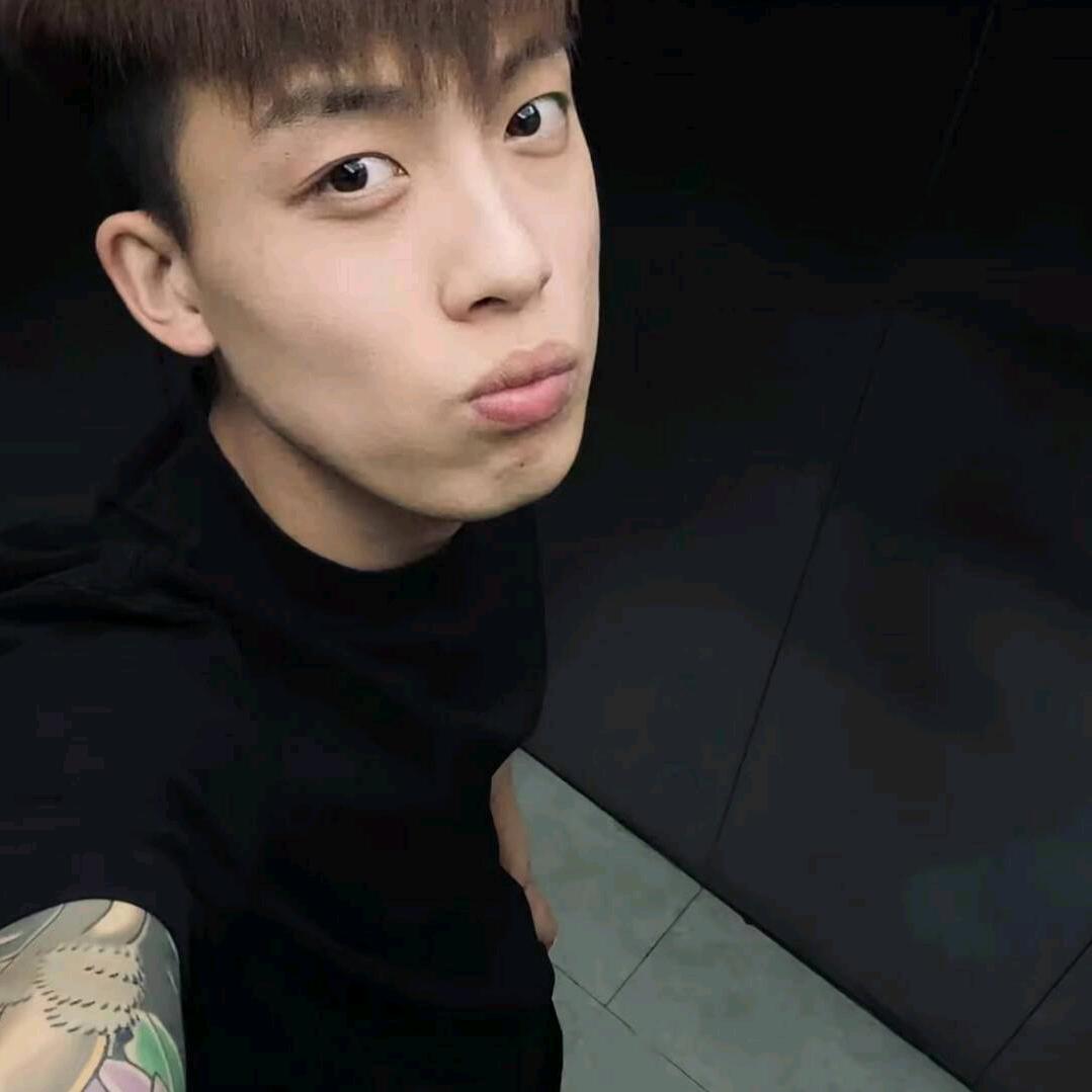 不吃饺子皮.摩配🚀