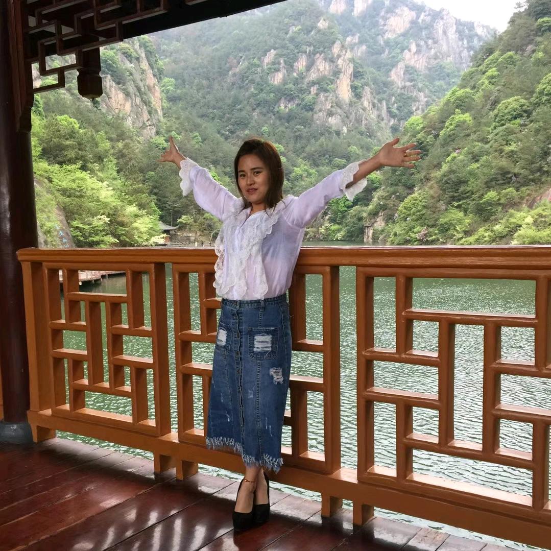 @小潘潘