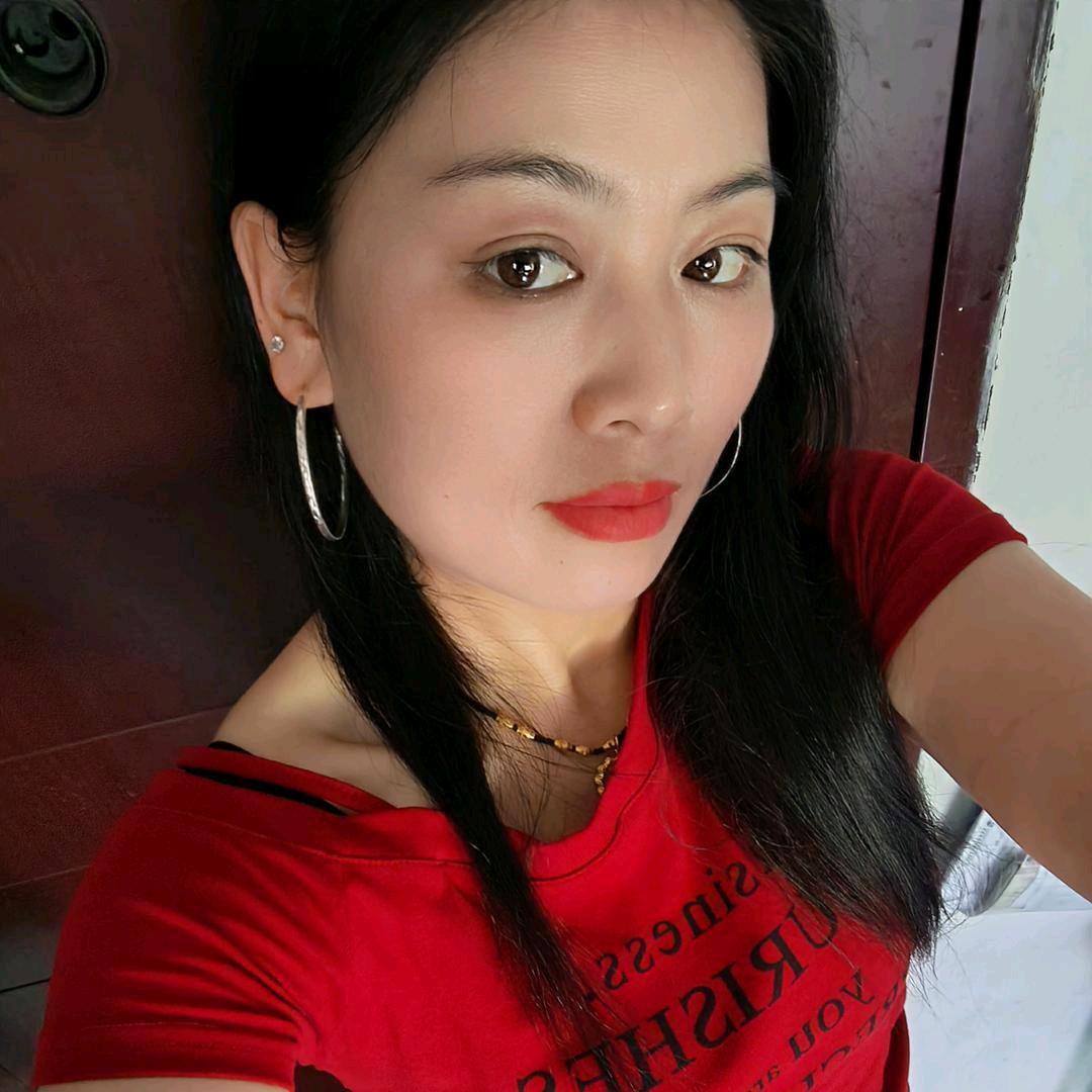 德江霞姐