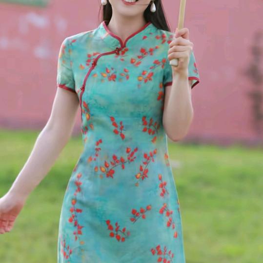 久别的人，谁不盼重逢