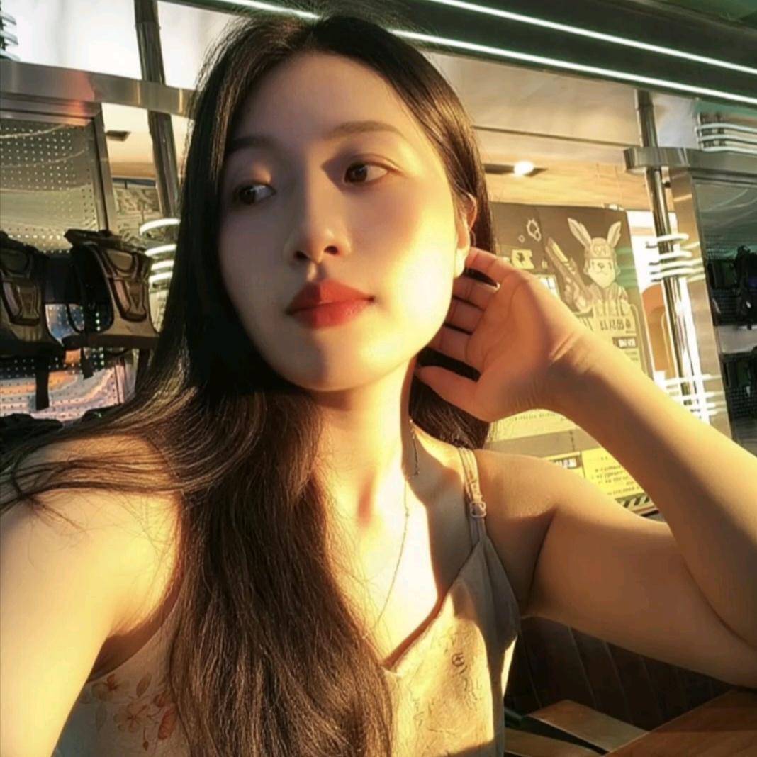 🌻梅姑娘